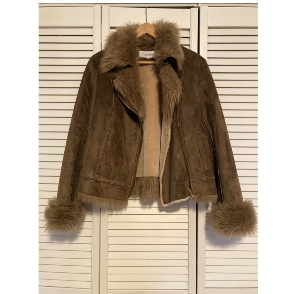 COPY - Calvin Klein suede jacket with fur